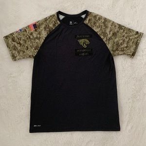 Nike NFL Jaguars salute to service on field top